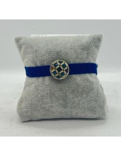 Adjustable velvet bracelet with ceramic charm