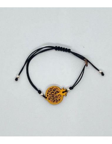 Wooden macramé design pendant...