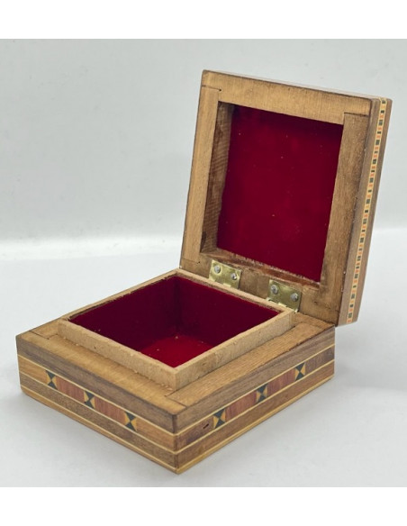 Traditional Taracea box - 8cm