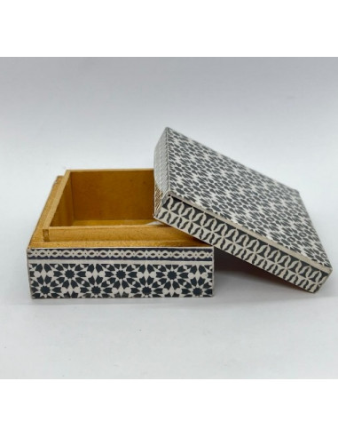 Small square Taracea design wooden...