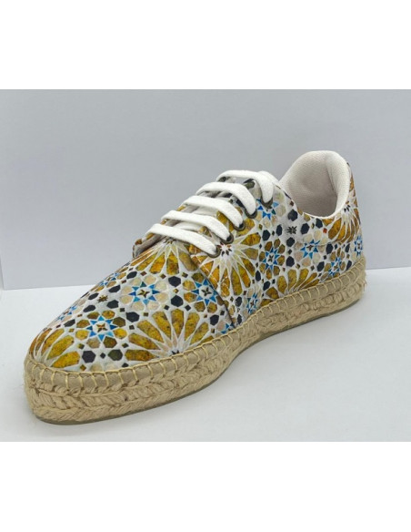 Deportivas hechas a mano modelo Rosetón