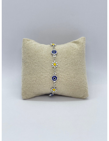 Evil eye and daisy bracelet