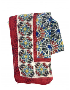 Pañuelo de poliéster con diseño de mosaicos de la Alhambra.