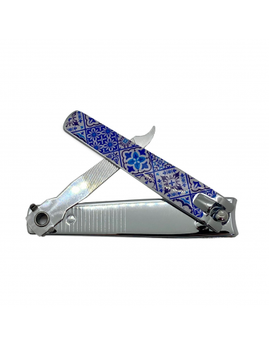 Nail Clippers with Alhambra Mosaic Design open