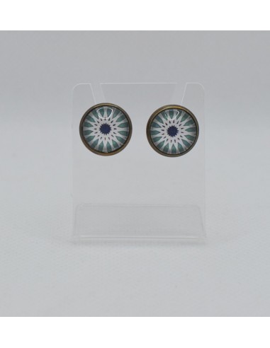 Small circular stud earrings - The...