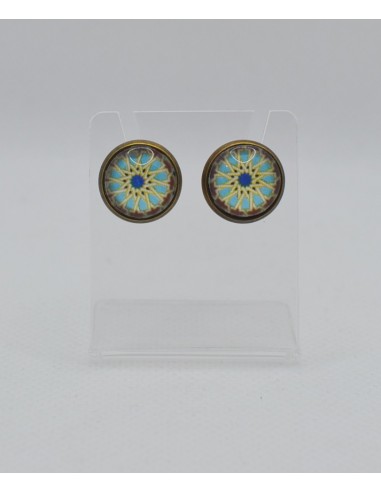 Small circular stud earrings - The...