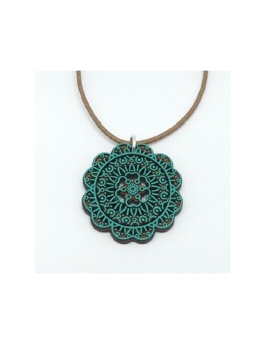 Wooden flower design pendant necklace...