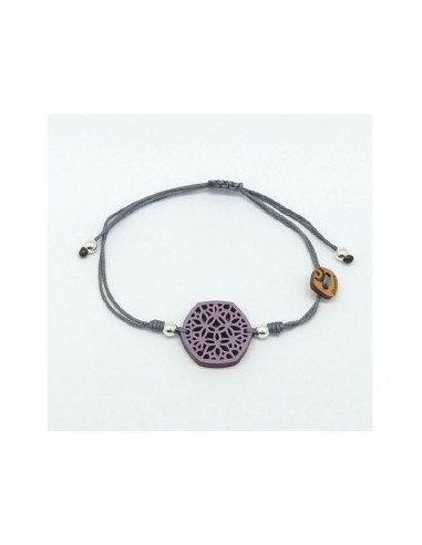 Wooden macramé design pendant...