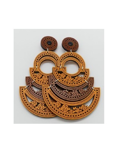 Wooden macramé design clip-on...