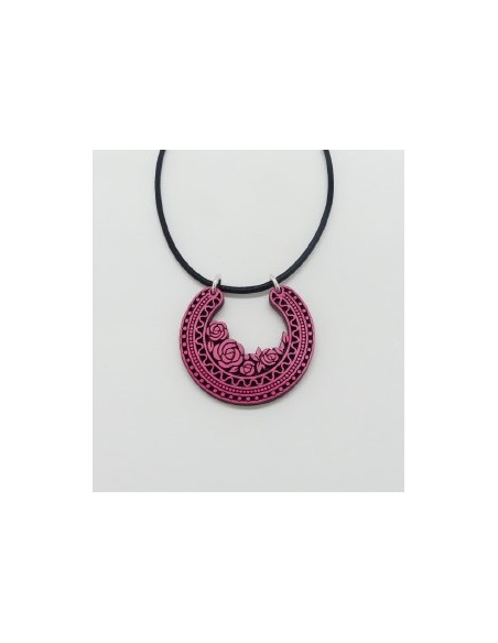 Wooden pendant necklace - The Camelia Collection