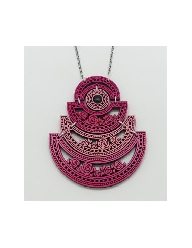 Wooden pendant necklace - The Camelia...