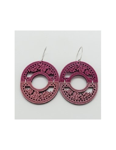 Wooden macramé design dangle hook...