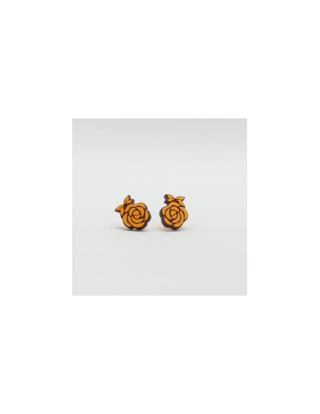 Wooden flower macramé design stud earrings - The Camelia Collection