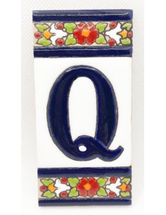 Ceramic letter tile - Q