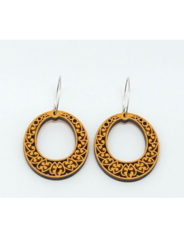 Wooden macramé design oval dangle...