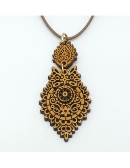 Wooden flower design pendant necklace - The Lusos Collection