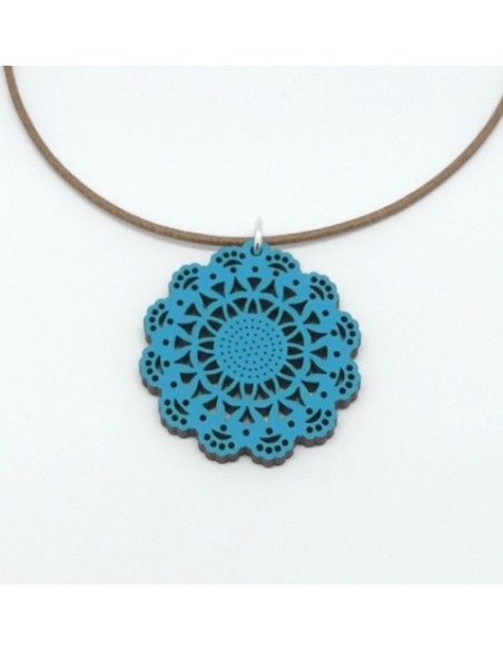 Wooden Portuguese design pendant necklace - The Traditional Collection