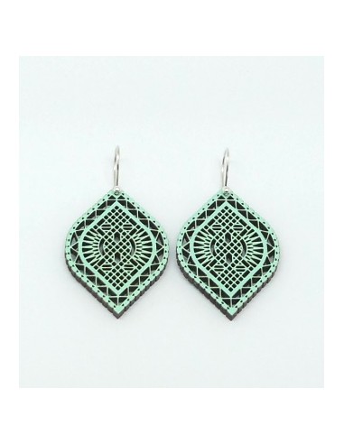 Wooden macramé design dangle hook...