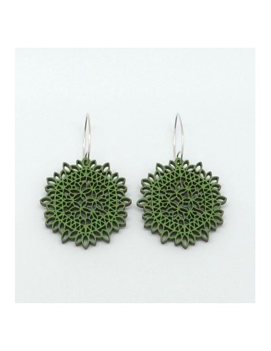 Wooden macramé design dangle oval...