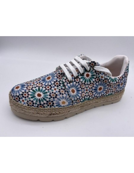 Deportivas hechas a mano modelo Rosetón Vintage