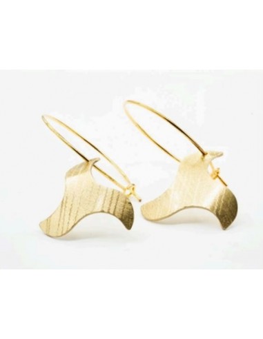 Bird design dangle earrings