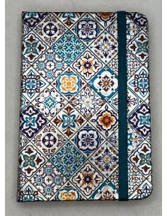 Libreta con relieve arabesco