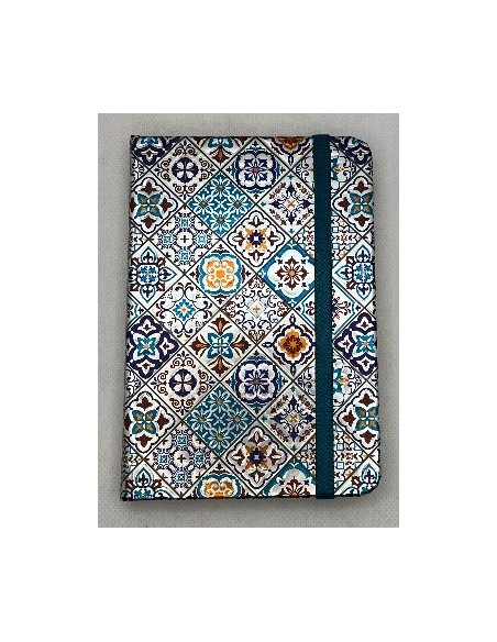 Libreta con relieve arabesco