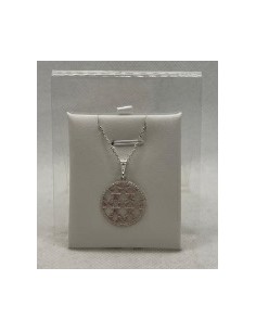 Silver pendant necklace