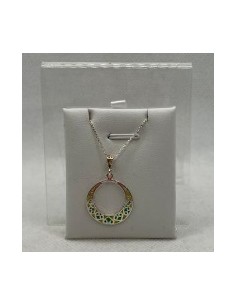 Silver pendant necklace