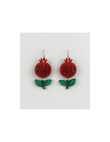 Wooden macramé design hook closure...