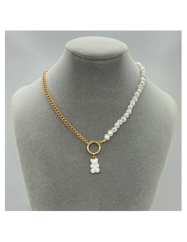 Gummy bear necklace - Bears of The...