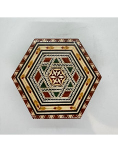 Traditional Taracea box - 16cm