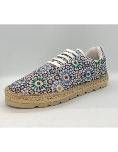 Deportivas hechas a mano modelo Rosetón Vintage